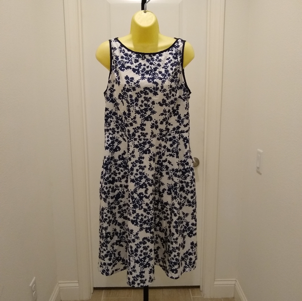 eShakti White Blue Floral Midi Lined Sleeveless Dress Large